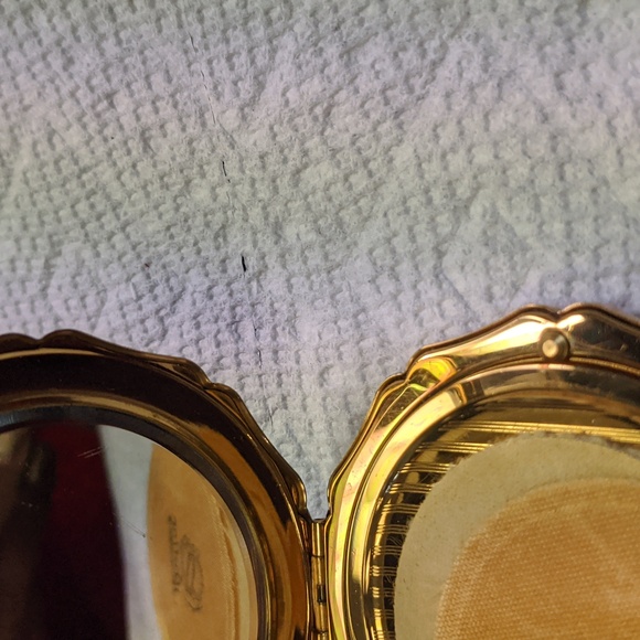 Stratton Compact Mirror - Picture 9 of 11